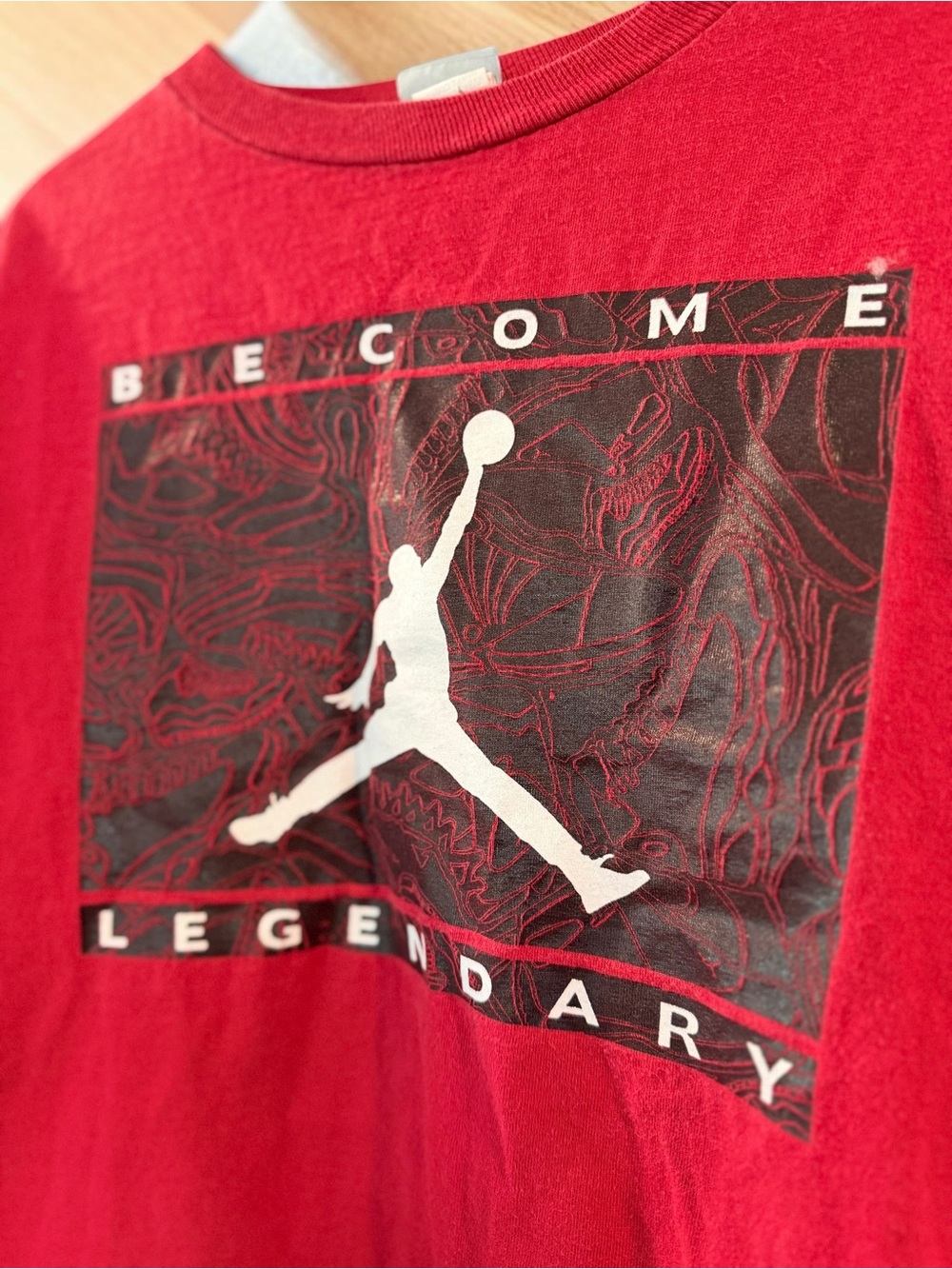Jordan Jumpman Become Legendary Graphic Tee Youth XL Red - Picture 6 of 7